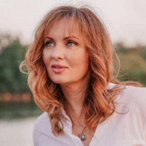 ЕЛЕНА КСЕНОФОНТОВА