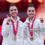 Arina and Dina Averins❤️💙