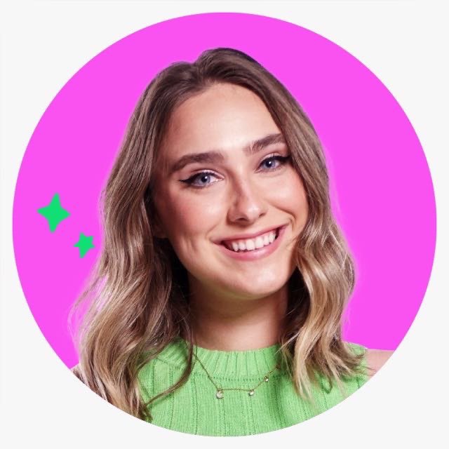 Teacher Paula Gabriela