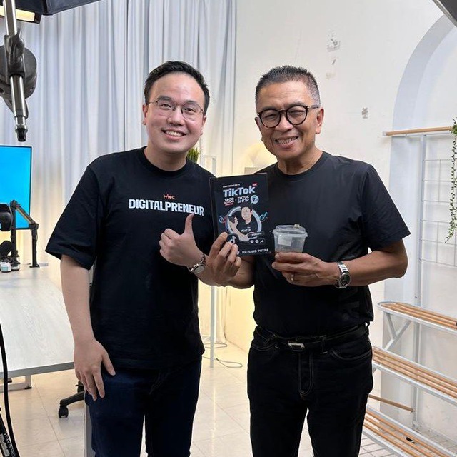 ! Belajar Bisnis bareng Richard Putra ! Pengusaha Digital