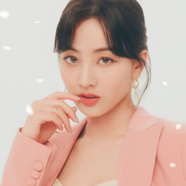 𝐓𝐖𝐈𝐂𝐄 𝐉𝐈𝐇𝐘𝐎💞